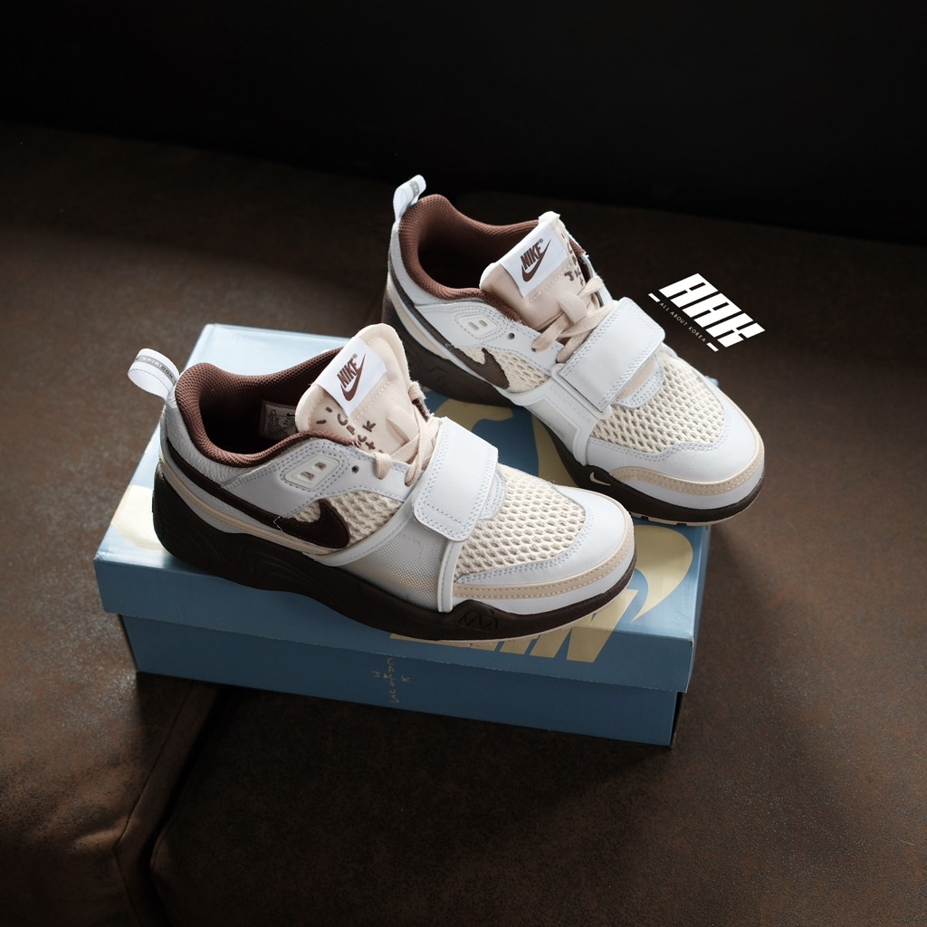 TRAVIS SCOTT X NIKE ZOOM FIELD JAXX  (HQ3073 100)