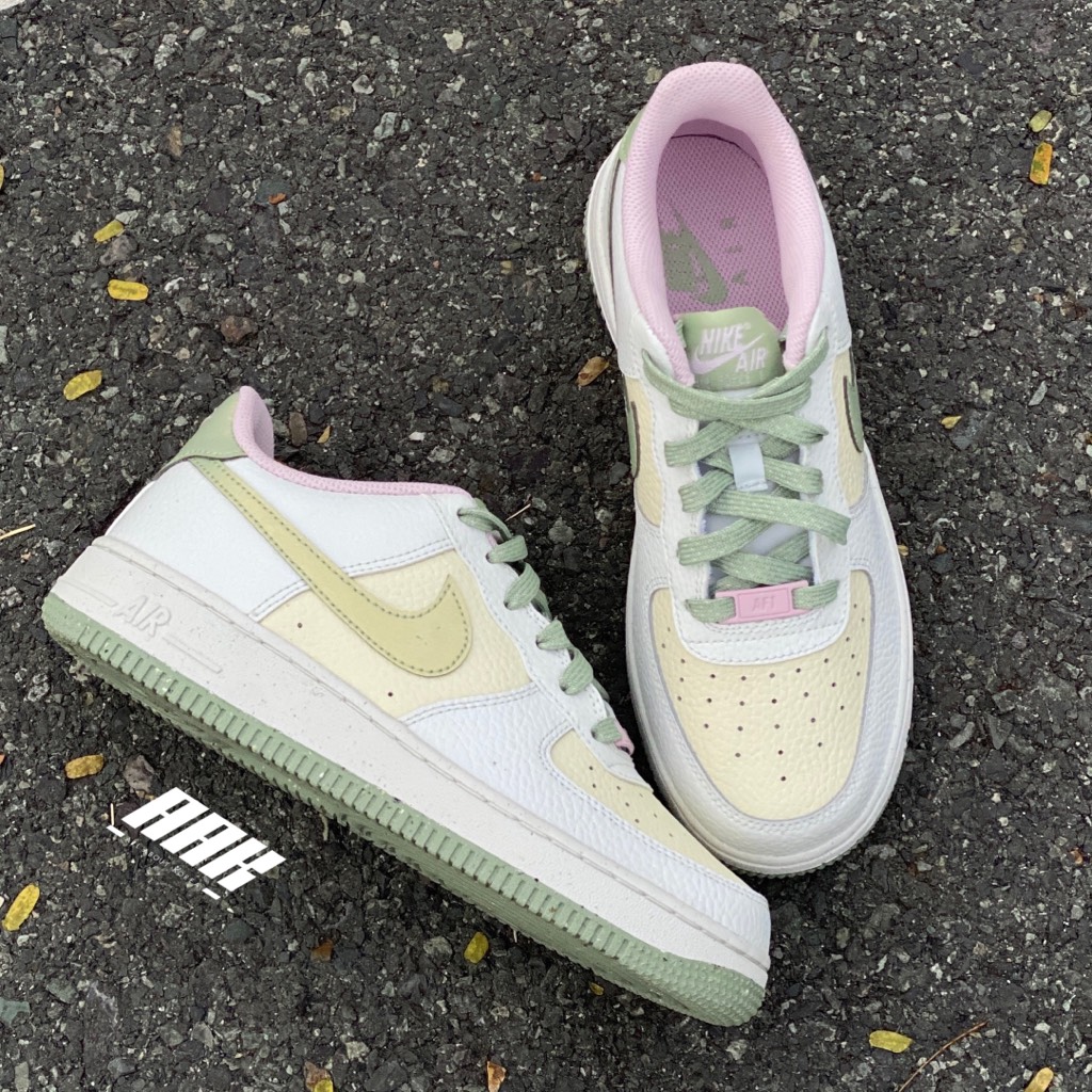AIR FORCE 1 LV8 Honey Drew - DQ0360 100