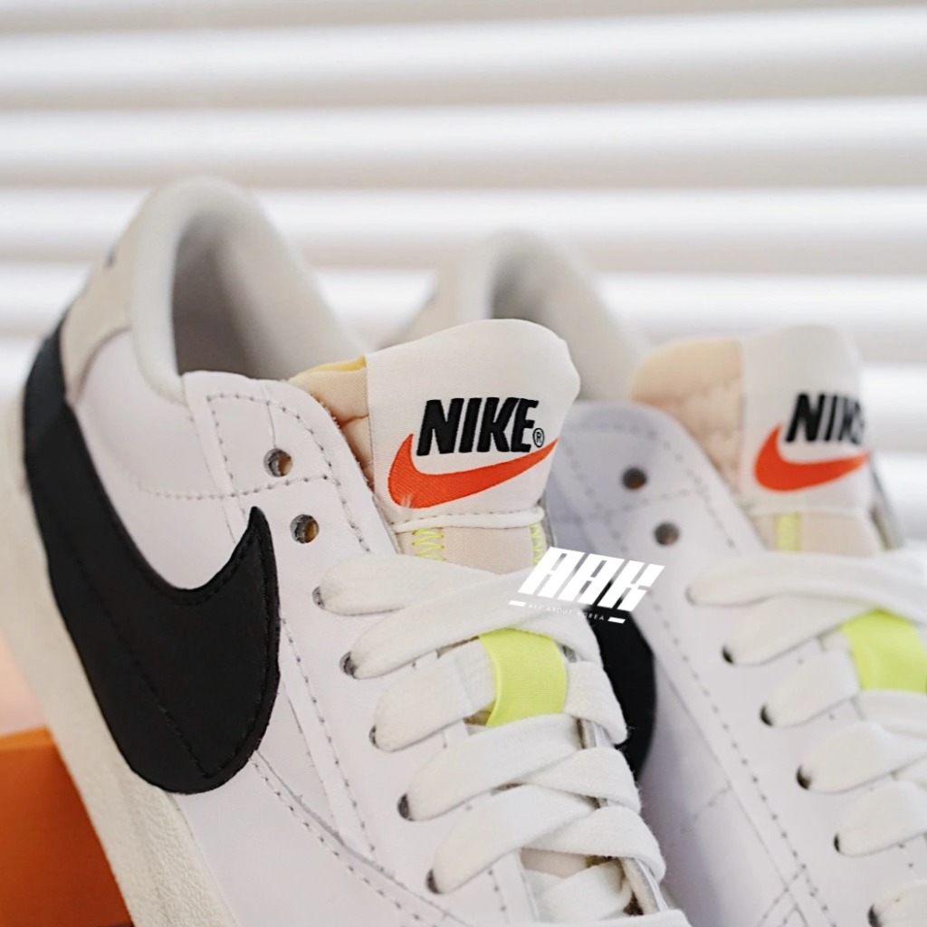 NIKE BLAZER LOW '77 JUMBO WHITE