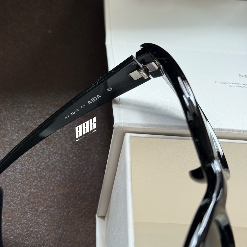 RIETI AIDA SPORTY GLASSES