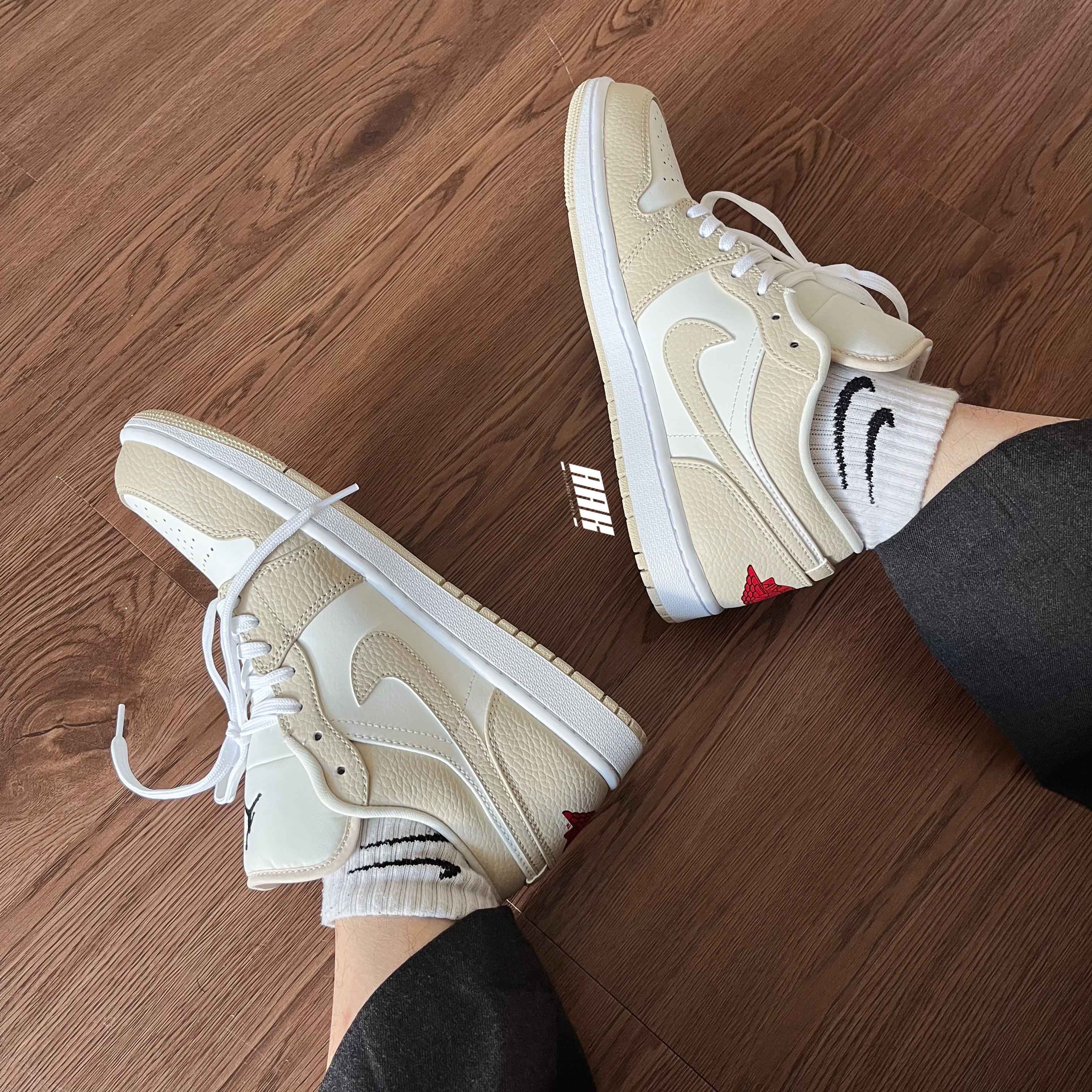 Air Jordan 1 Low Heavy Tan Leather - FB7168 121