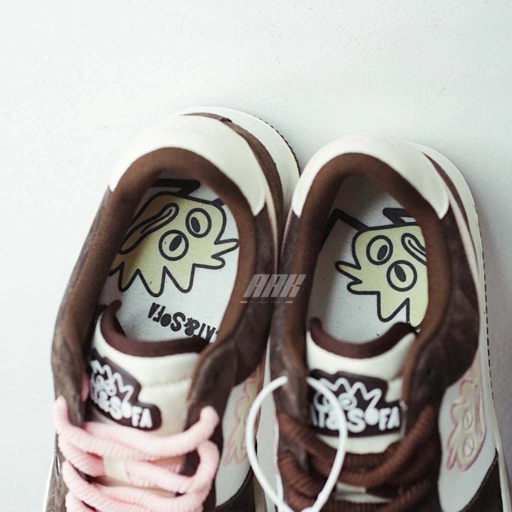 Cat&Sofa Sneakers 'Mocha' AC219