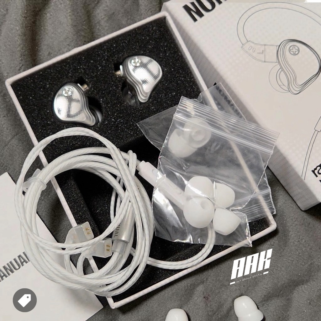 NOMANUAL IN-EAR HEADPHONES