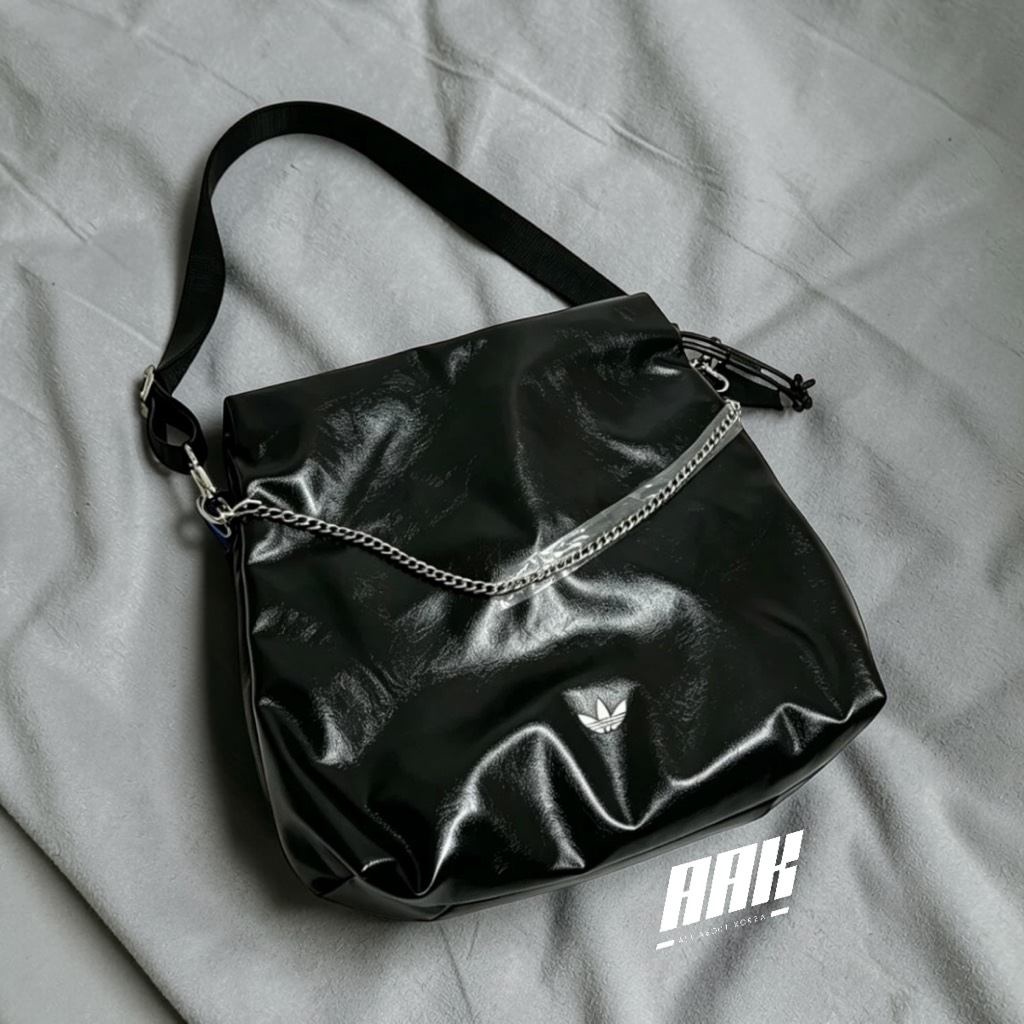 ADIDAS SHOULDER BAG CLOVER METAL LOGO (KS5157-KS5159)