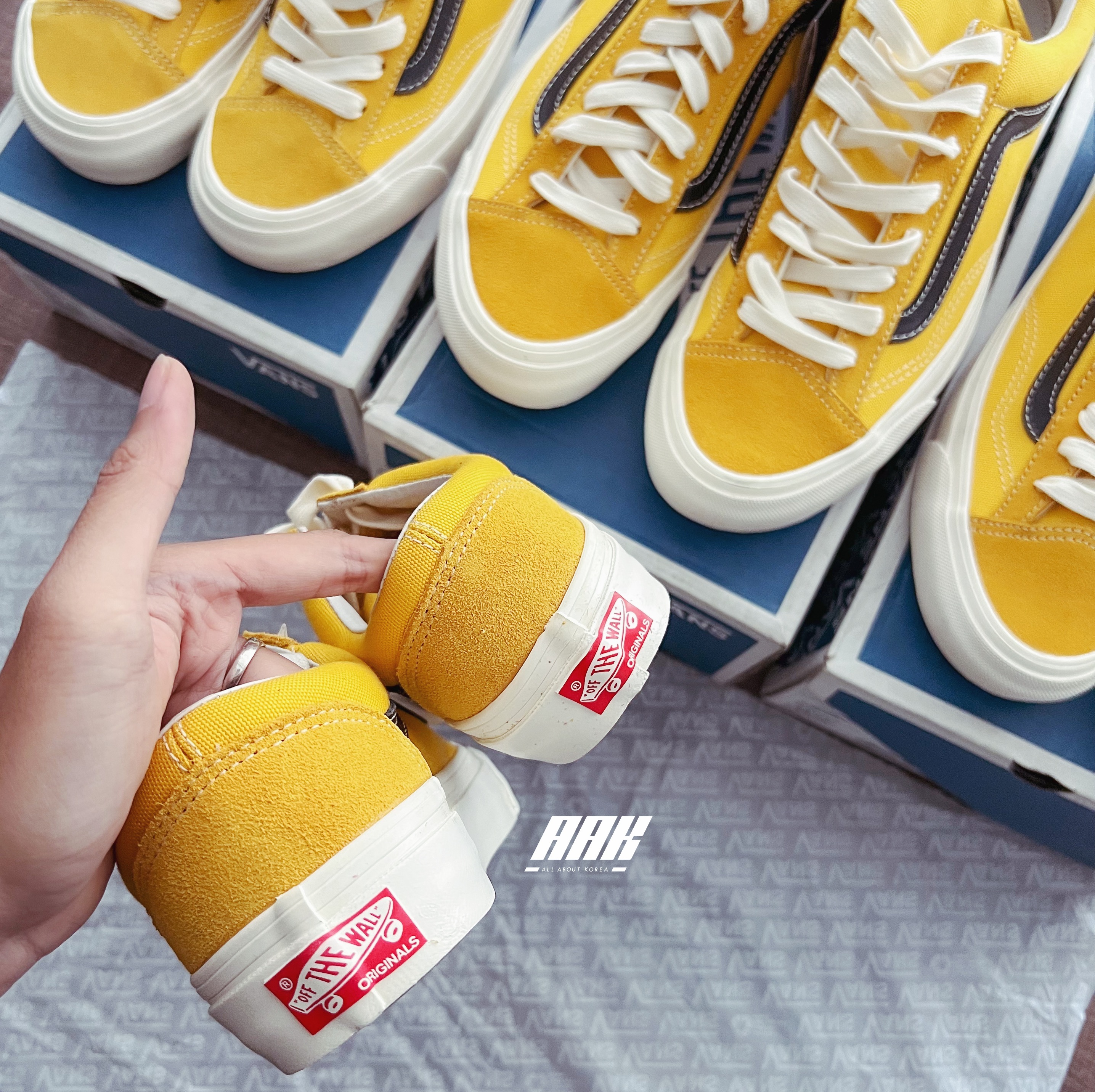 Vans vault clearance style 36 yellow