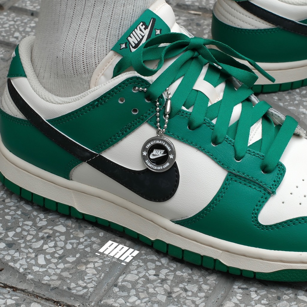 NIKE DUNK LOW RETRO SE JACKPOT 'MALACHITE' - (DR9654 100)