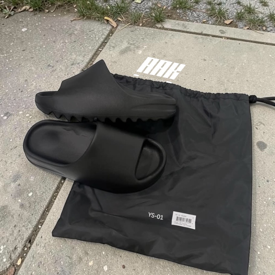YZY YS-01 / BLACK