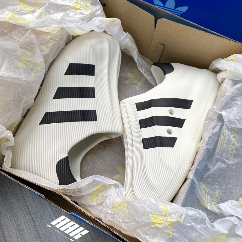 ADIDAS ADIFOM SUPERSTAR (HQ8750)