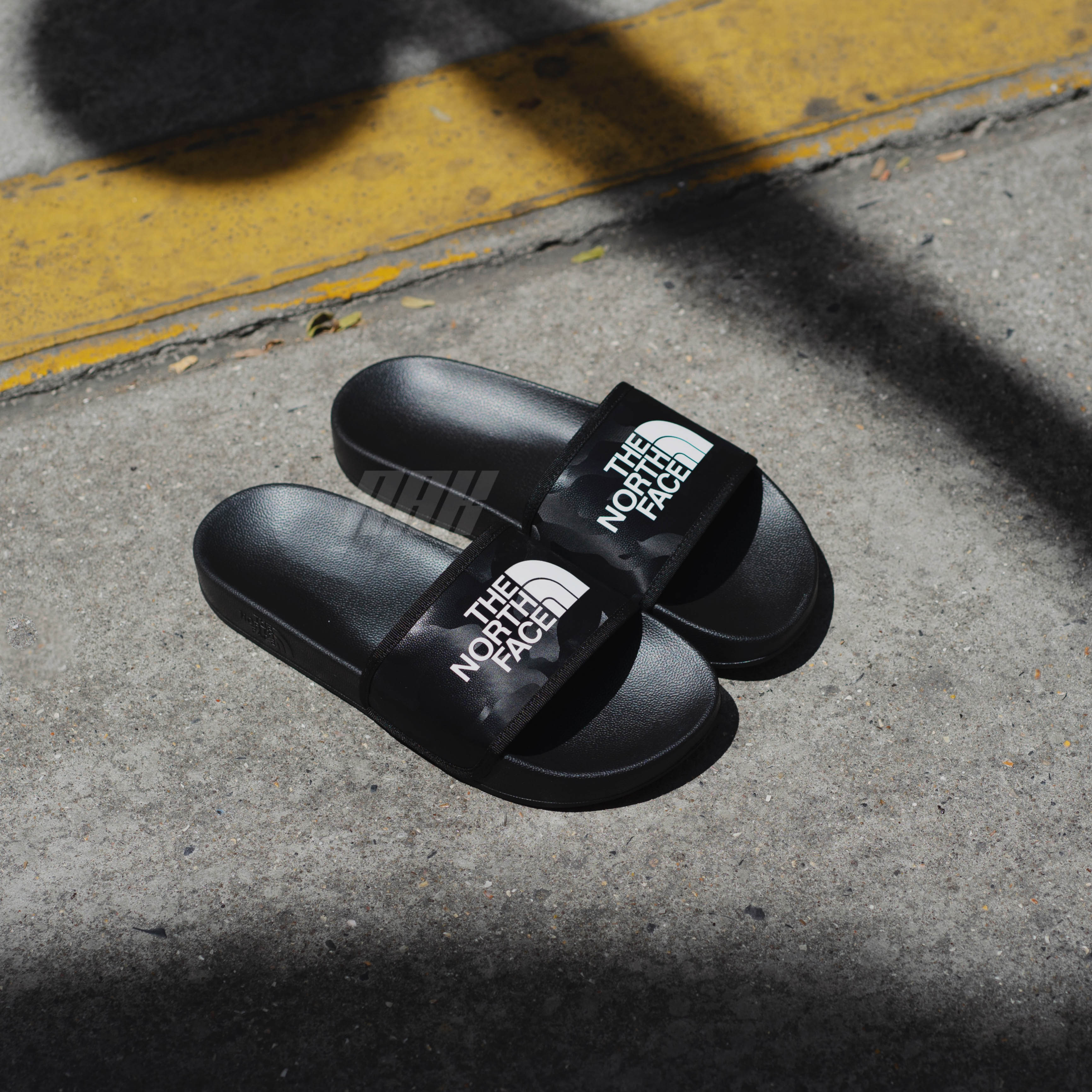 THE NORTH FACE SLIDES - CAMO BLẠCK