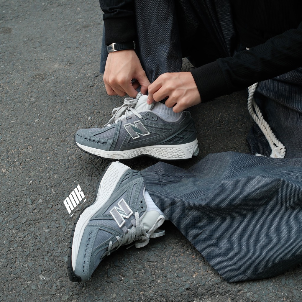 NEW BALANCE 1906R 'GREY SUEDE' - M1906RV