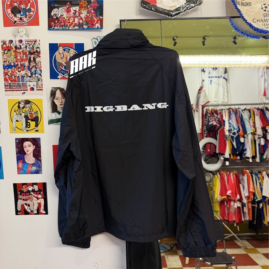 BIGBANG WORLD TOUR WINDBREAKER