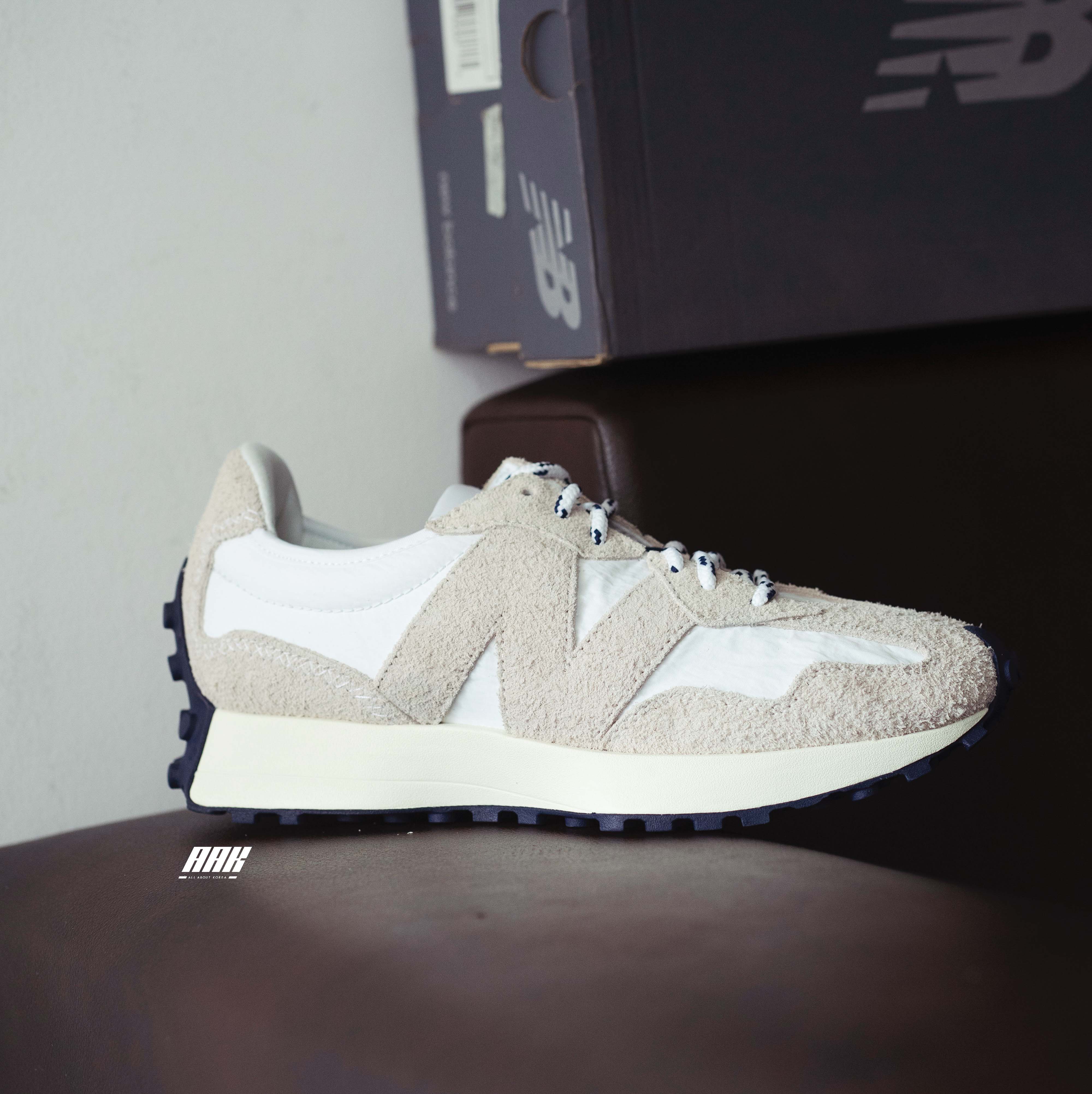 NEW BALANCE 327 'MOONBEAM' - MS327RF1