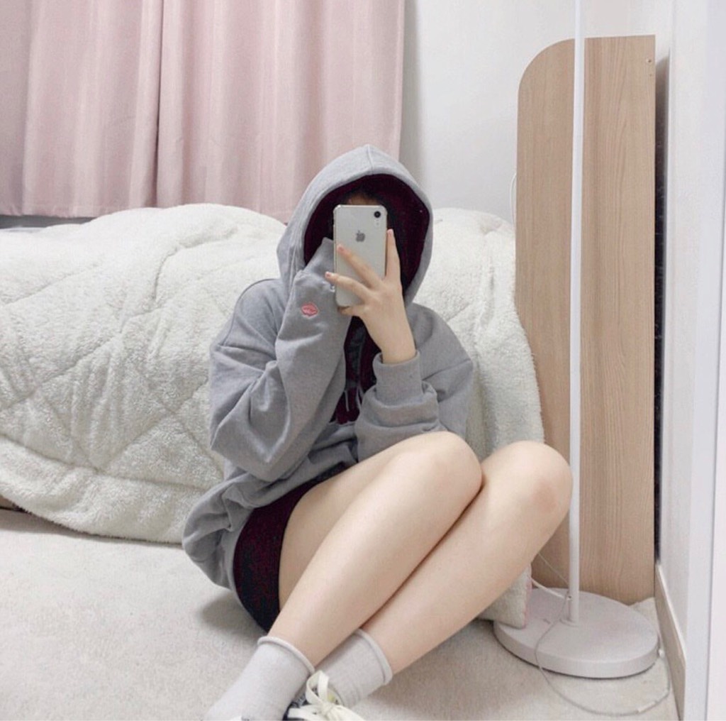 MUAHMUAH BOLD BOUCLE OVERFIT HOODIE - GREY