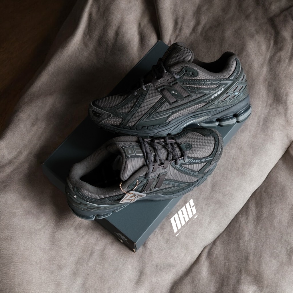 NEW BALANCE 1906R 'GREYSCALE' -  M1906RHX