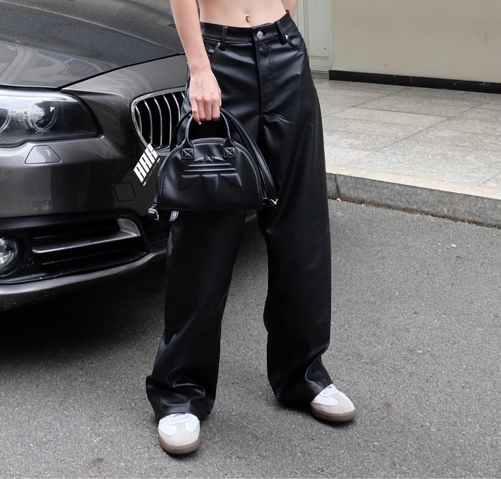 ADIDAS SATCHEL BAG (IT7378)