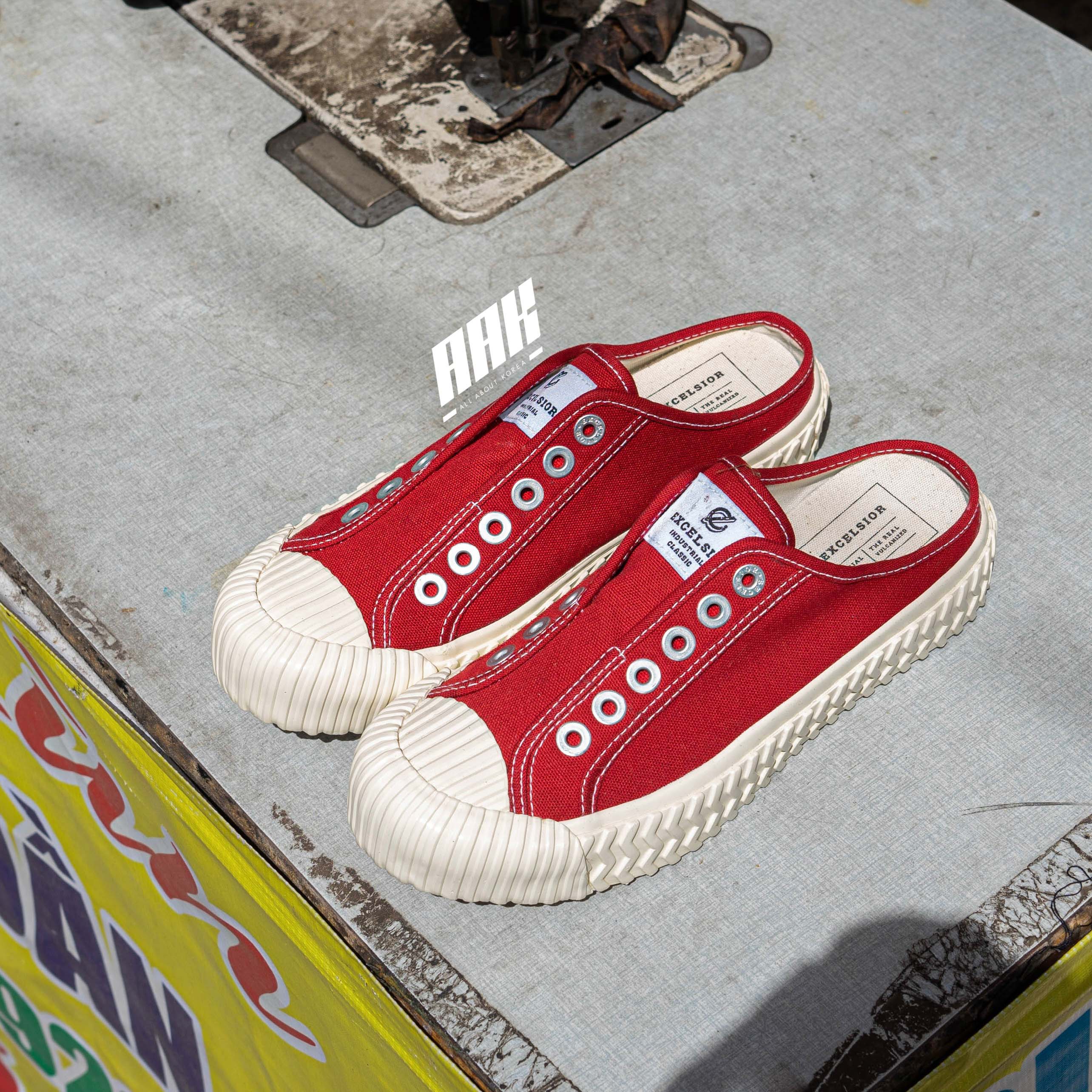 EXCELSIOR BOLT MULE - RED
