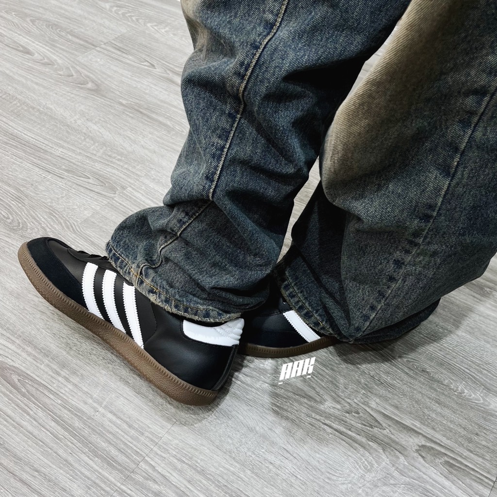 SAMBA CLASSIC ALL BLACK