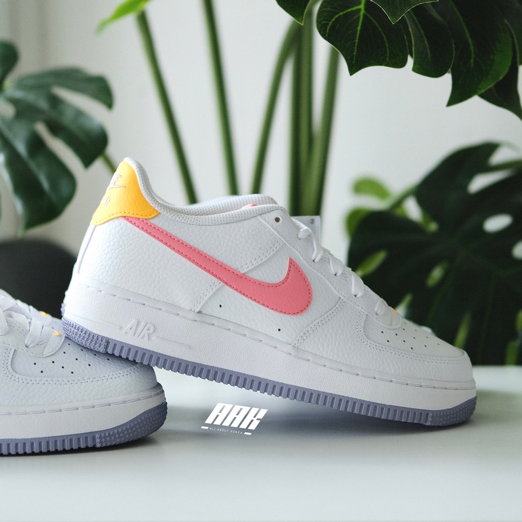 NIKE AIR FORCE 1 LOW CORAL CHALK LASER ORANGE (GS) - DV7762-100