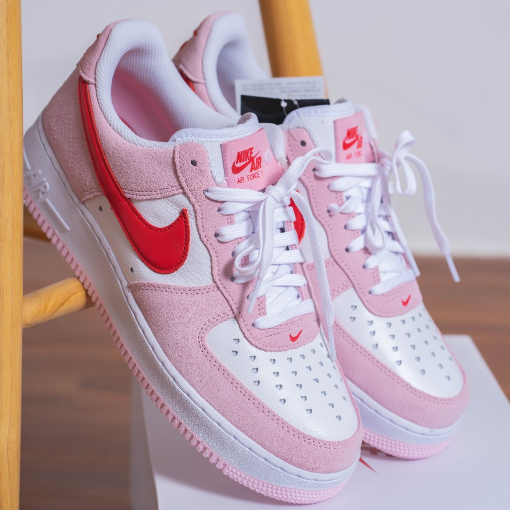 AF1 07 QS VALENTINE'S DAY LOVE LETTER - DD3384 600