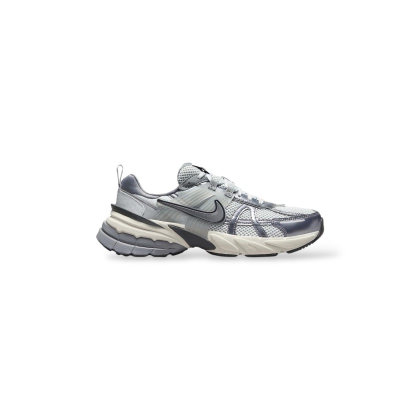 NIKE V2K RUN ‘PURE PLATINUM WOLF GREY ' (FD0736 003)