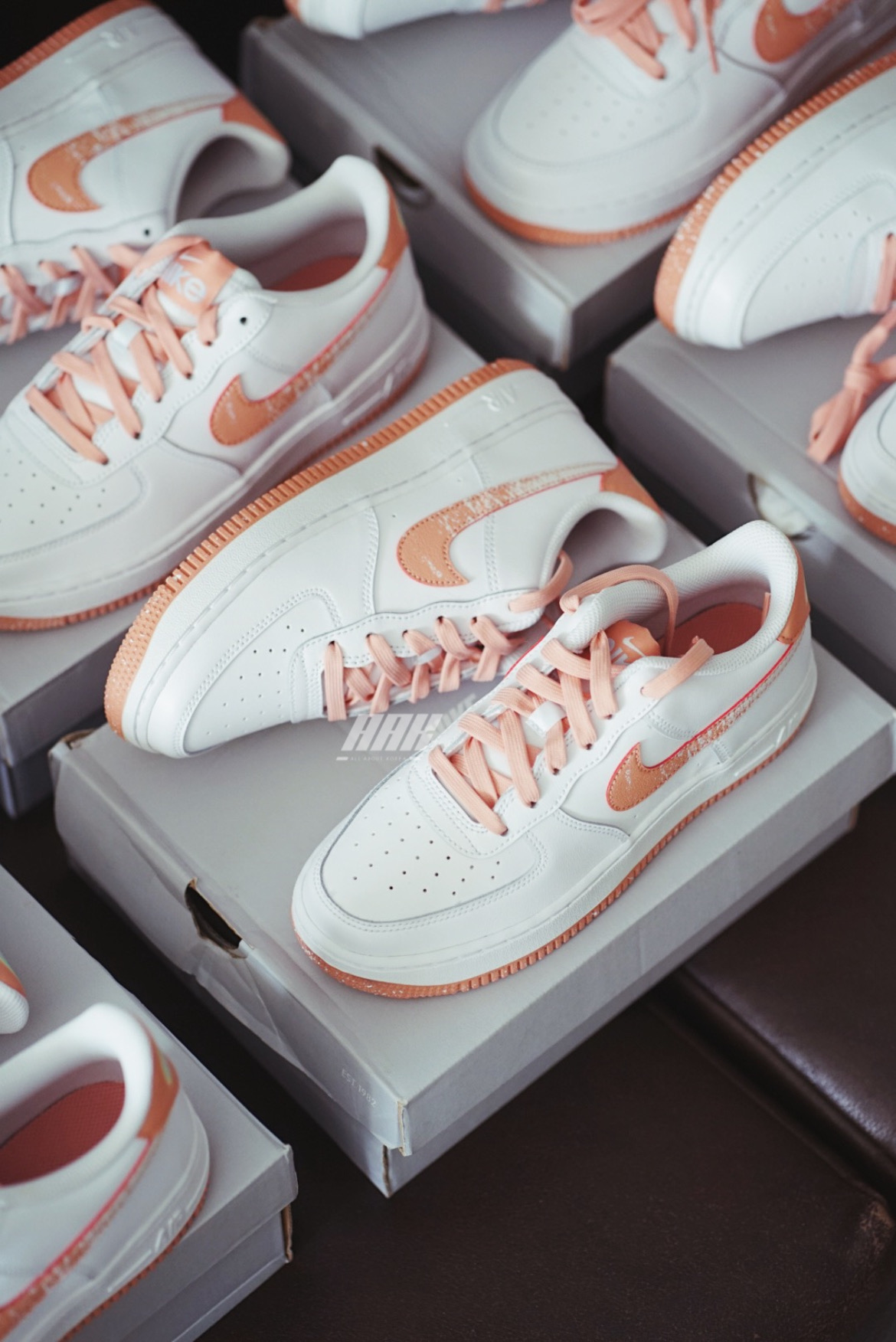 Nike Air Force 1 LV8 ERODED (DM0985 100)