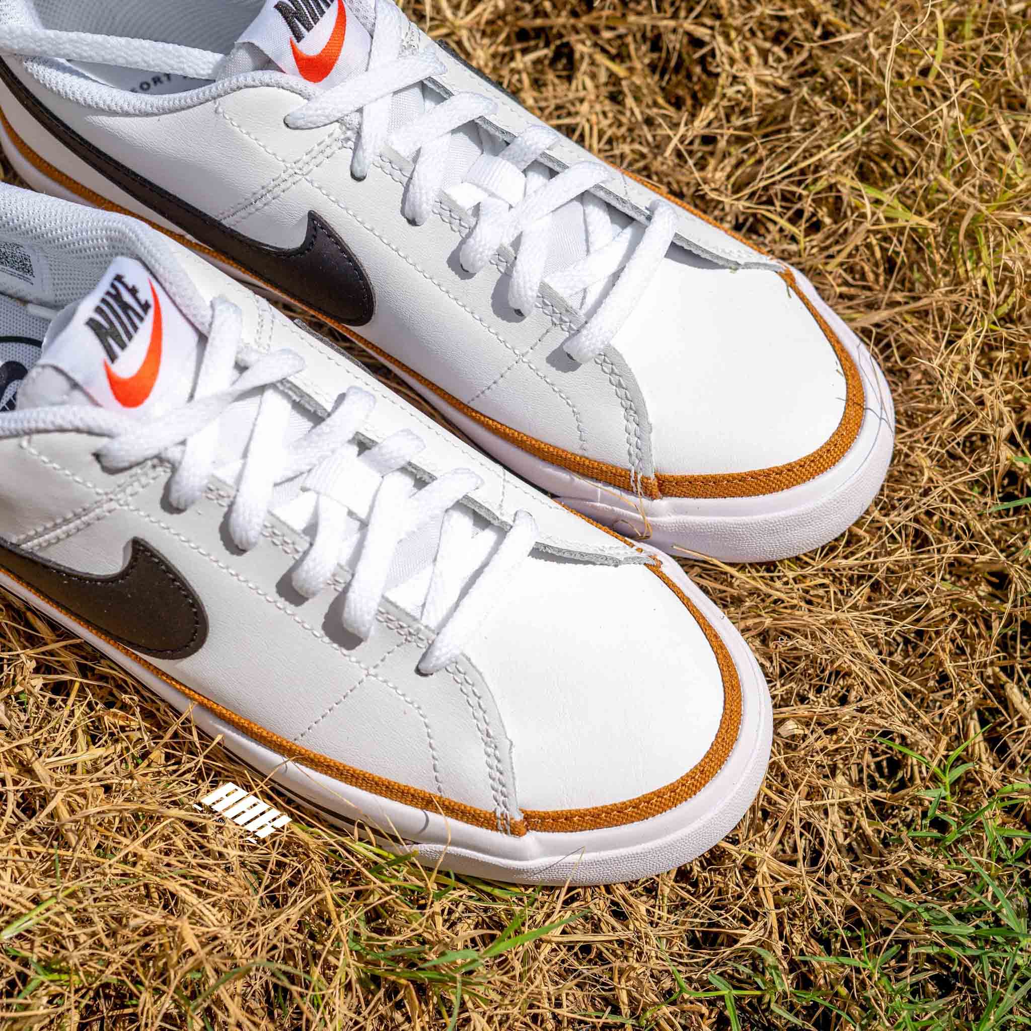 NIKE COURT LEGACY LEATHER "WHITE DESERT OCHRE" DA5380 102