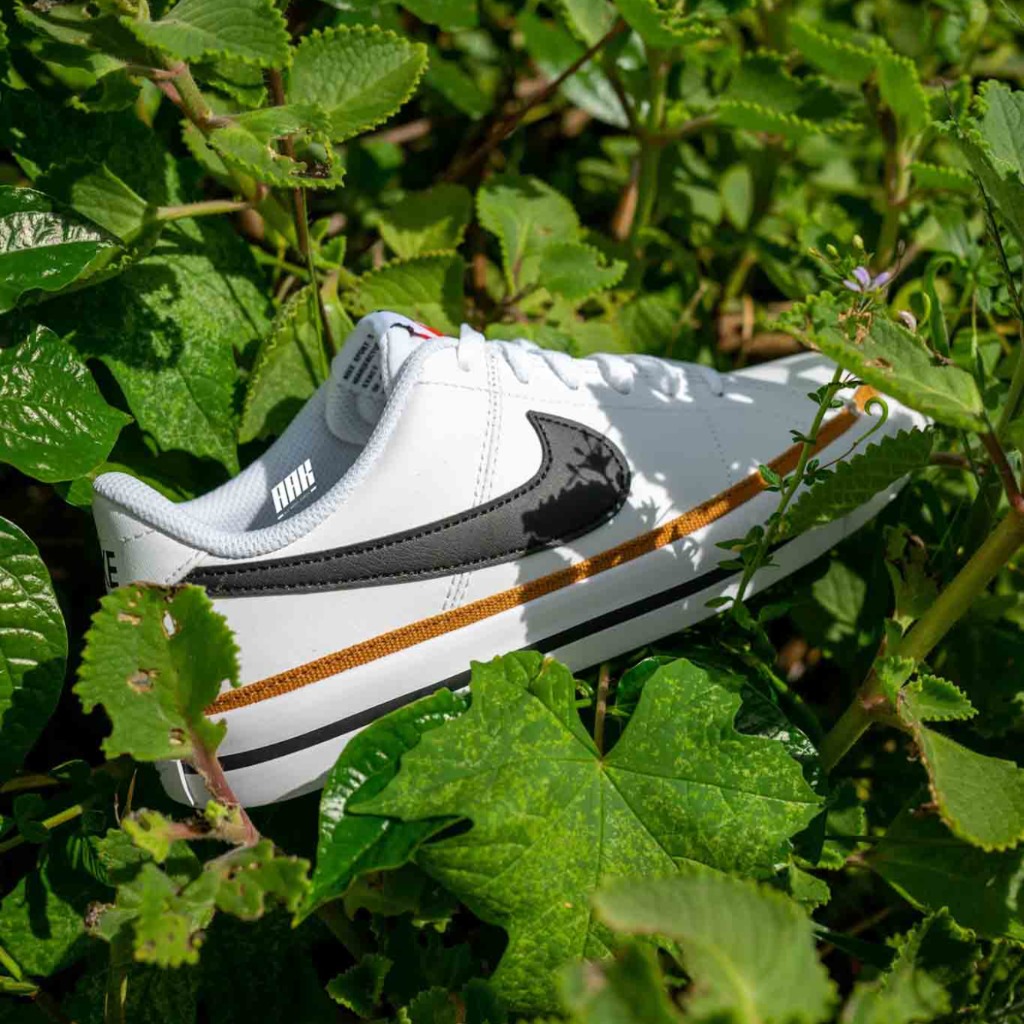 NIKE COURT LEGACY LEATHER "WHITE DESERT OCHRE" DA5380 102