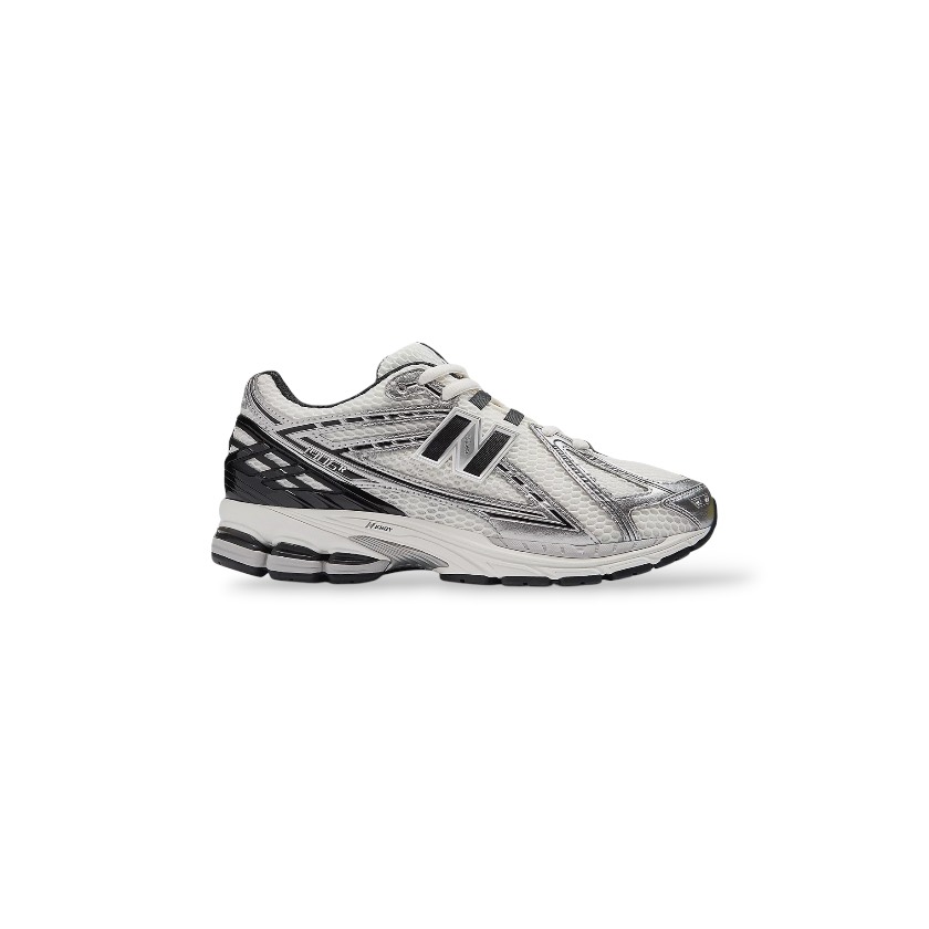 New Balance 1906R ‘Silver Metallic Black’ (M1906RER)