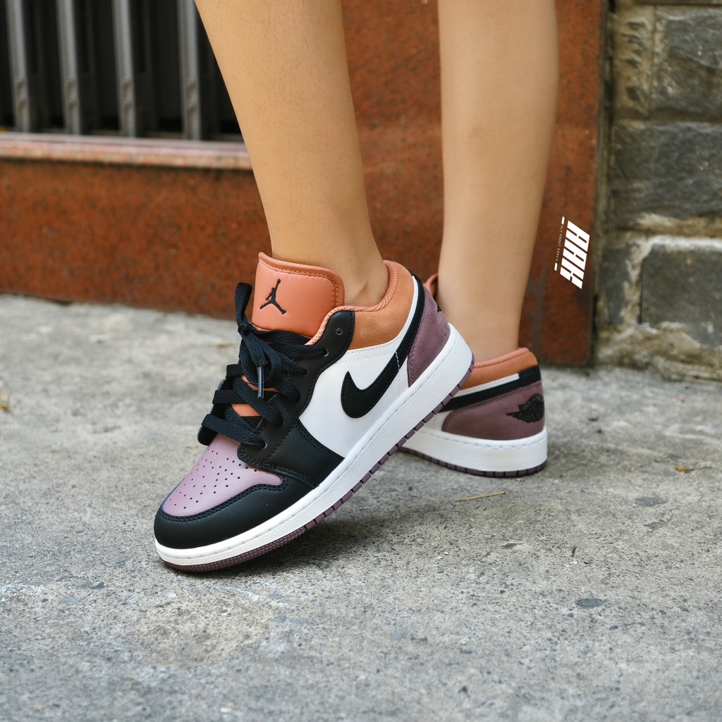 AIR JORDAN 1 LOW SKY J MAUVE (FB9908-102)