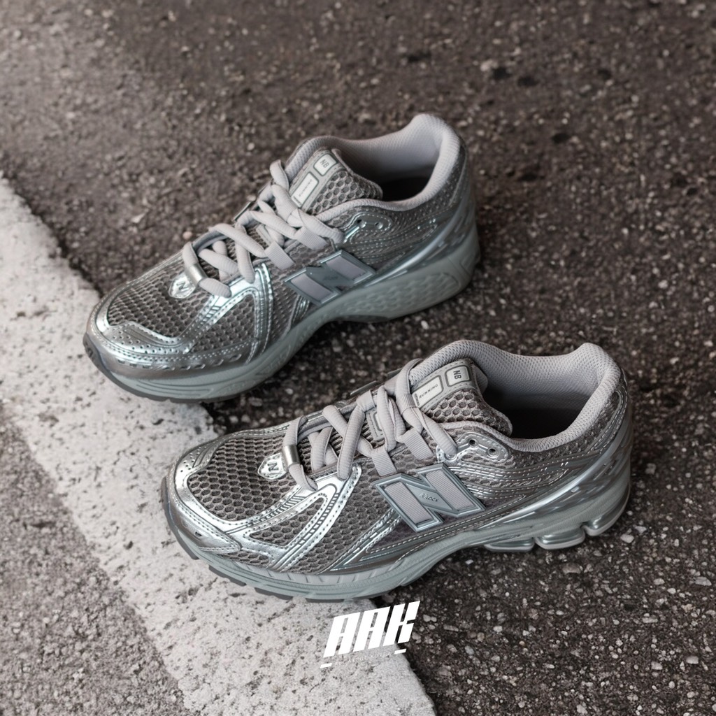 NEW BALANCE "HARBOR GREY" - M1906REH