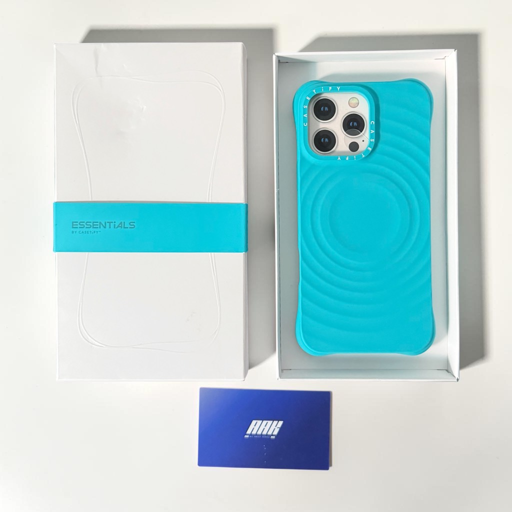 Ripple Case - Mint Blue Essentials by CASETiFY™"