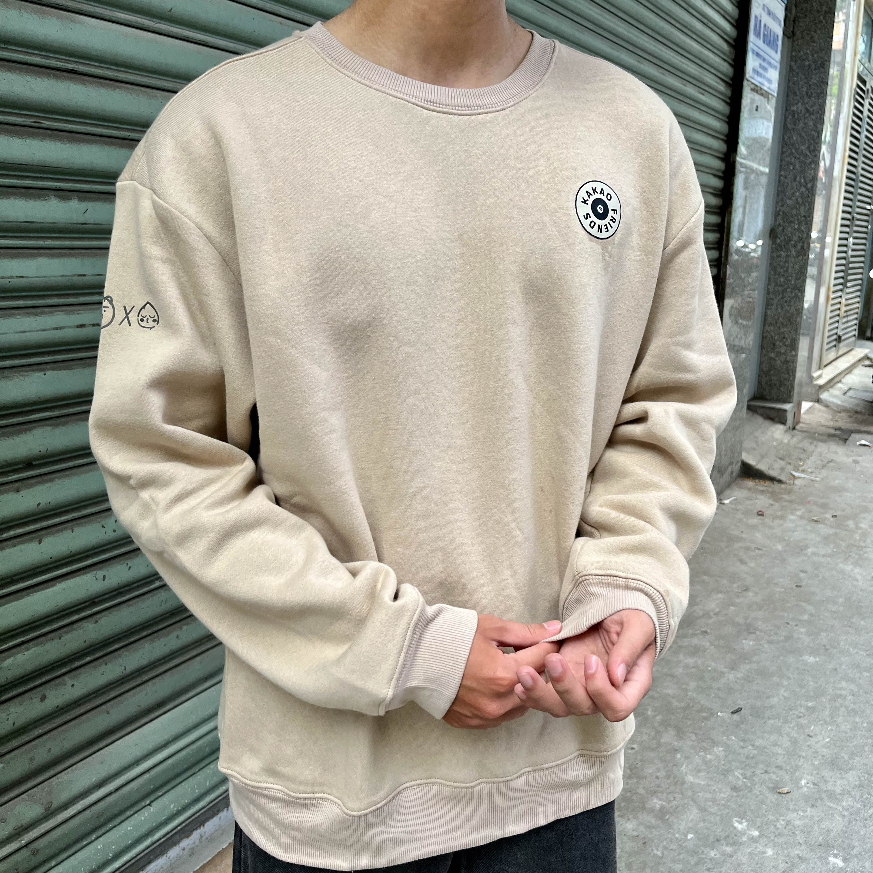 KAKAO FRIENDS MINI LOGO SWEATER  - BEIGE