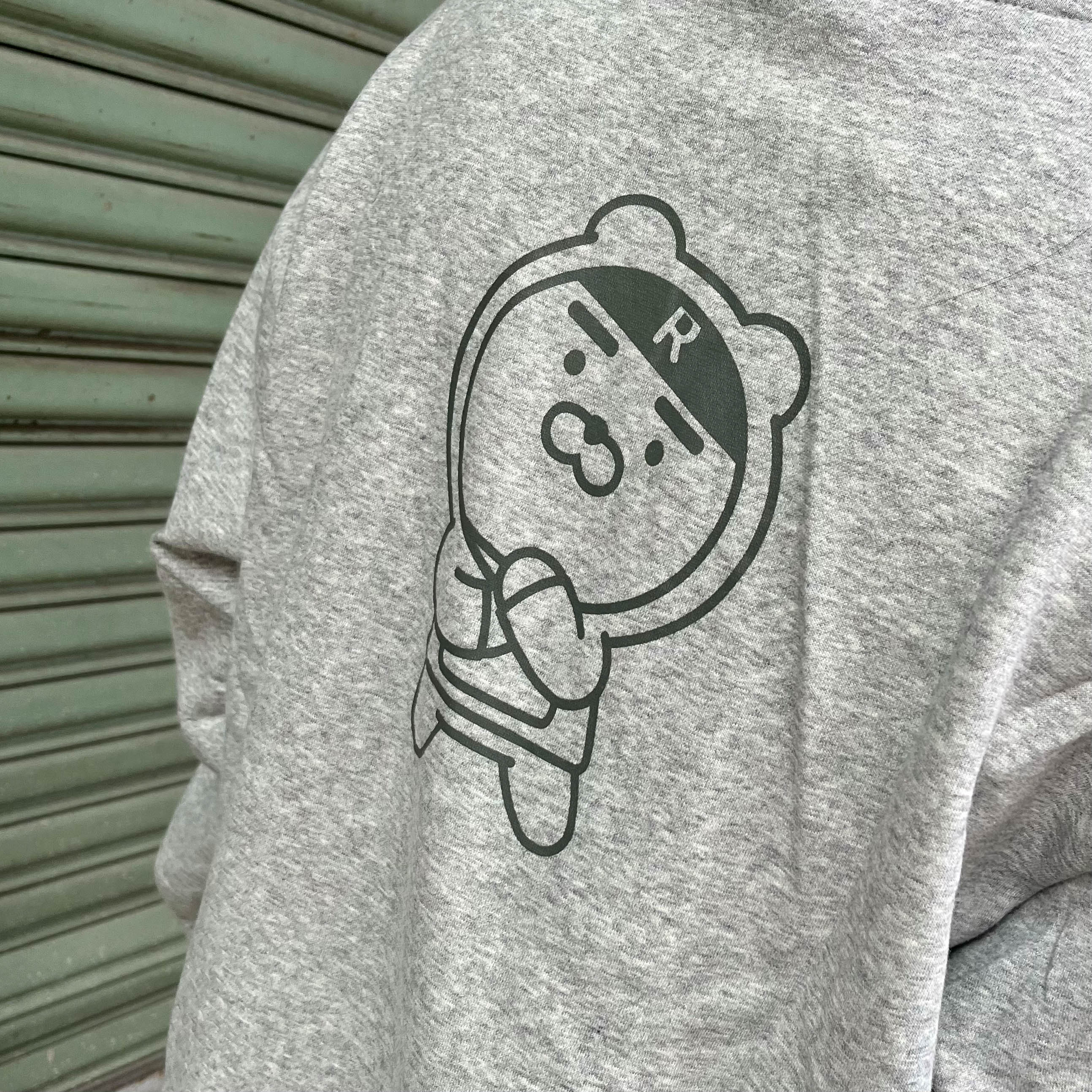 KAKAO FRIENDS RYAN BEAR SWEATER  - GREY