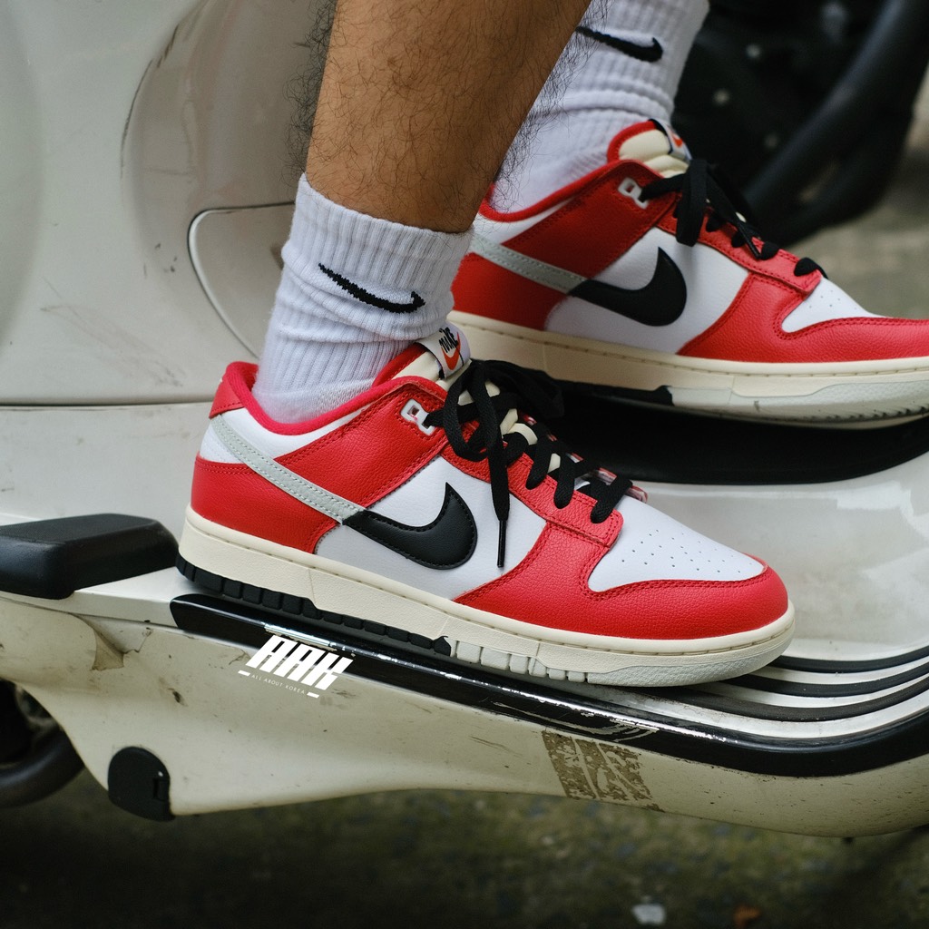 NIKE DUNK LOW RETRO "CHICAGO SPLIT" (DZ256 600)