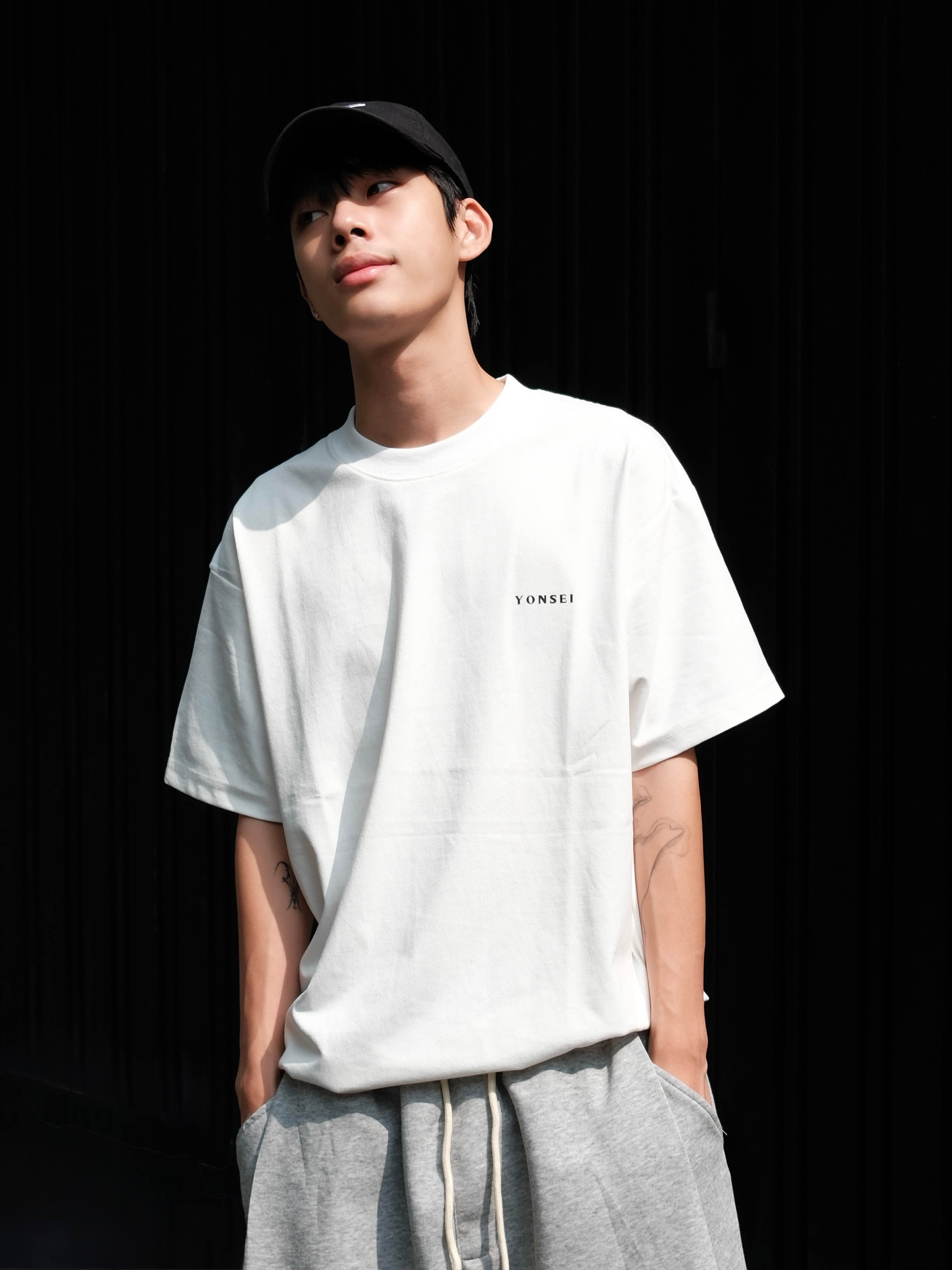 YONSEI LOGO STANDARD ALL WHITE T-SHIRT