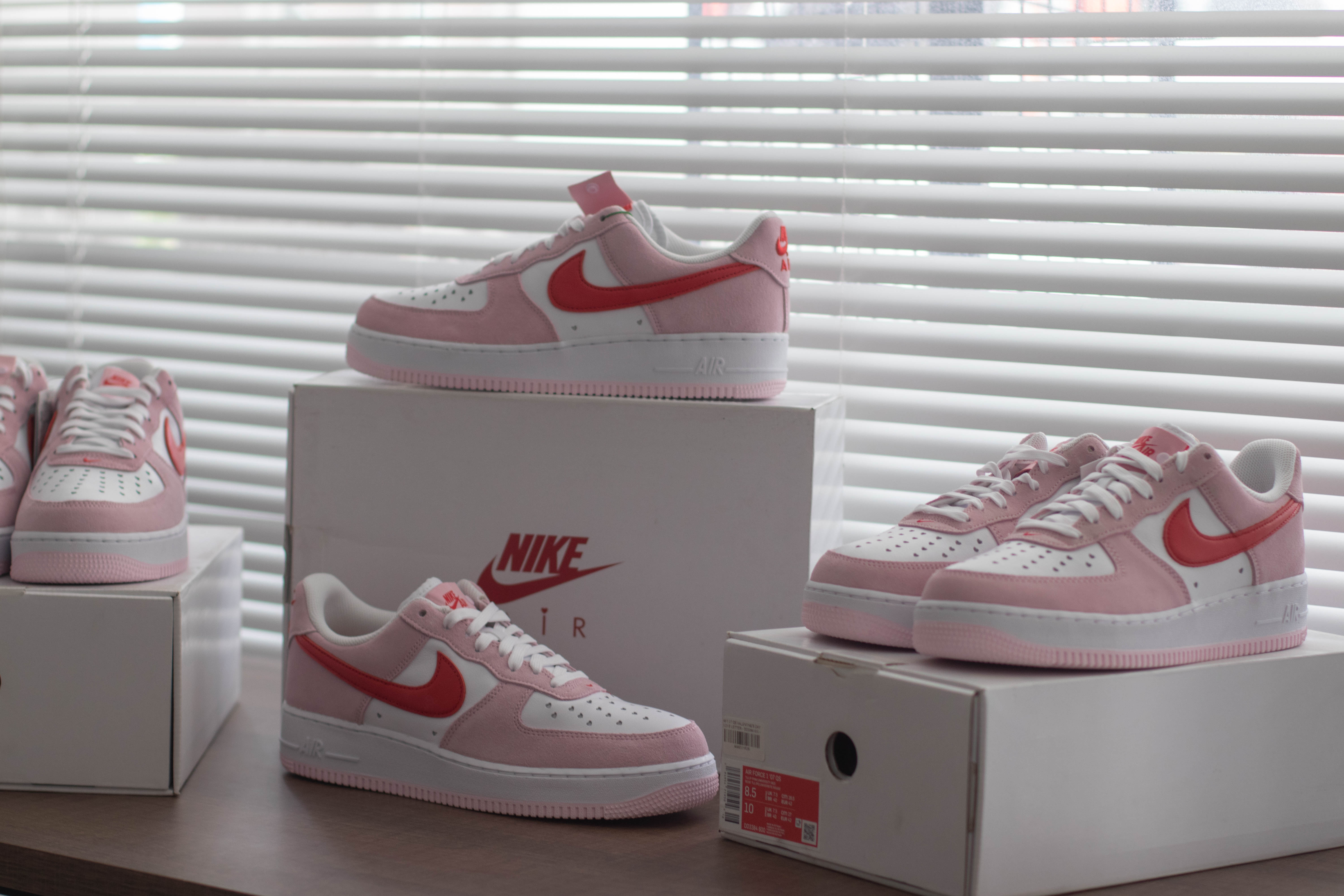 AF1 07 QS VALENTINE'S DAY LOVE LETTER - DD3384 600