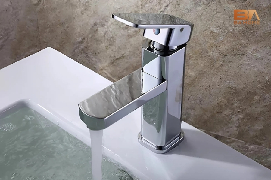 So Sánh Chi Tiết Giữa Vòi Chậu Bàn Đá Và Vòi Chậu Treo