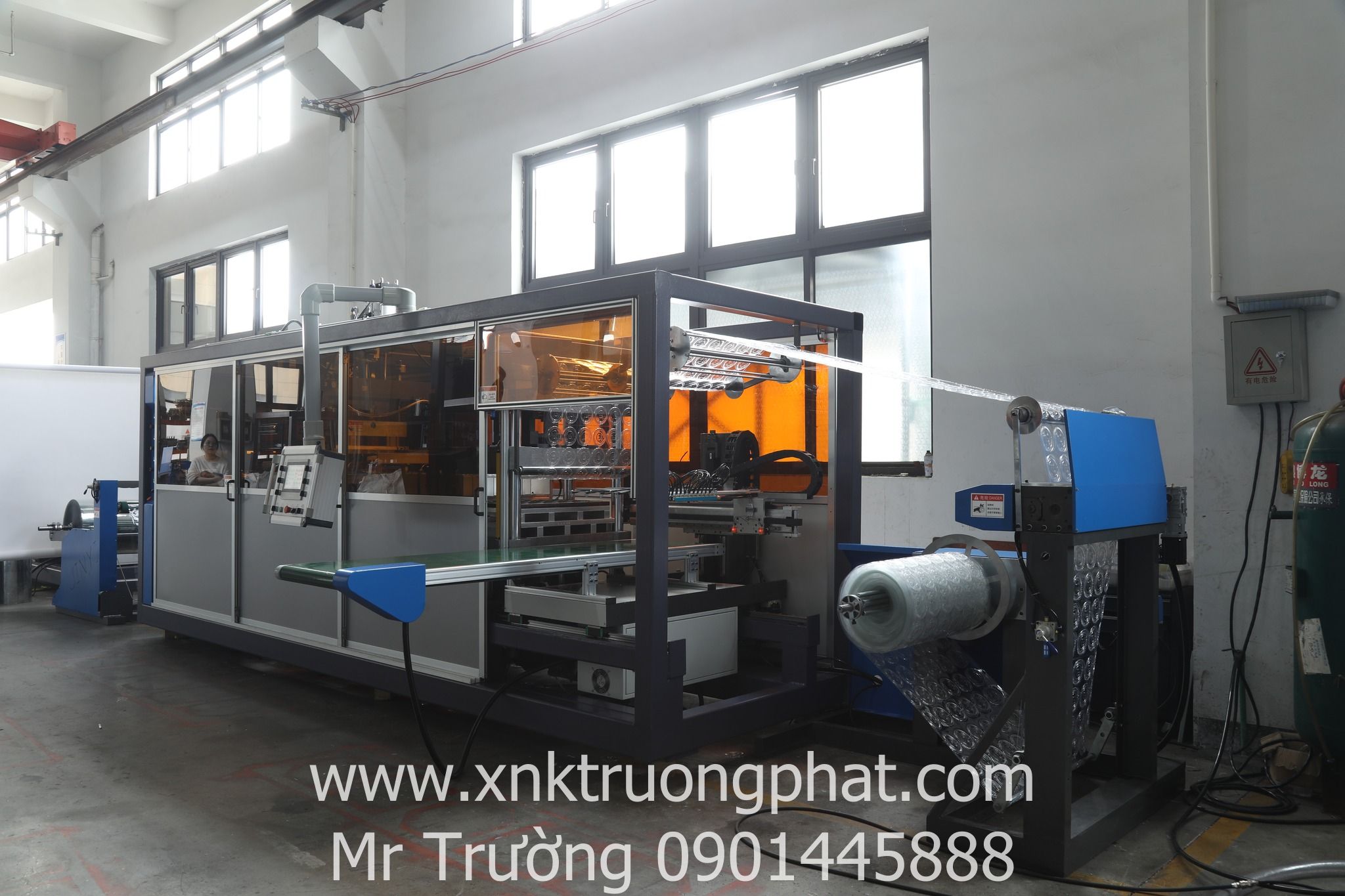 Khay nhựa định hình là gì ? Công nghệ sản xuất bao bì định hình