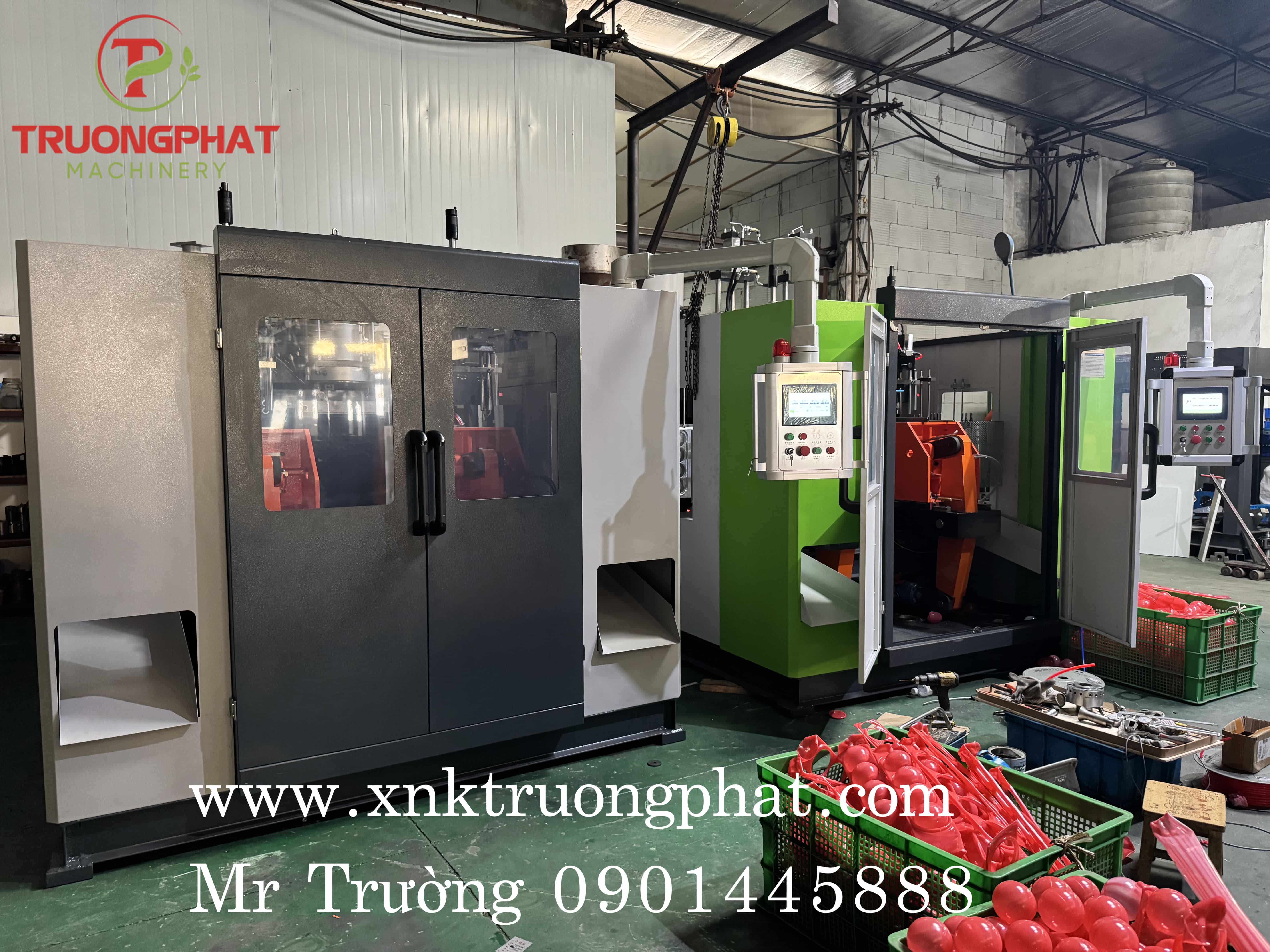 Máy thổi nhựa (blow molding machine) là loại máy chuyên dùng......