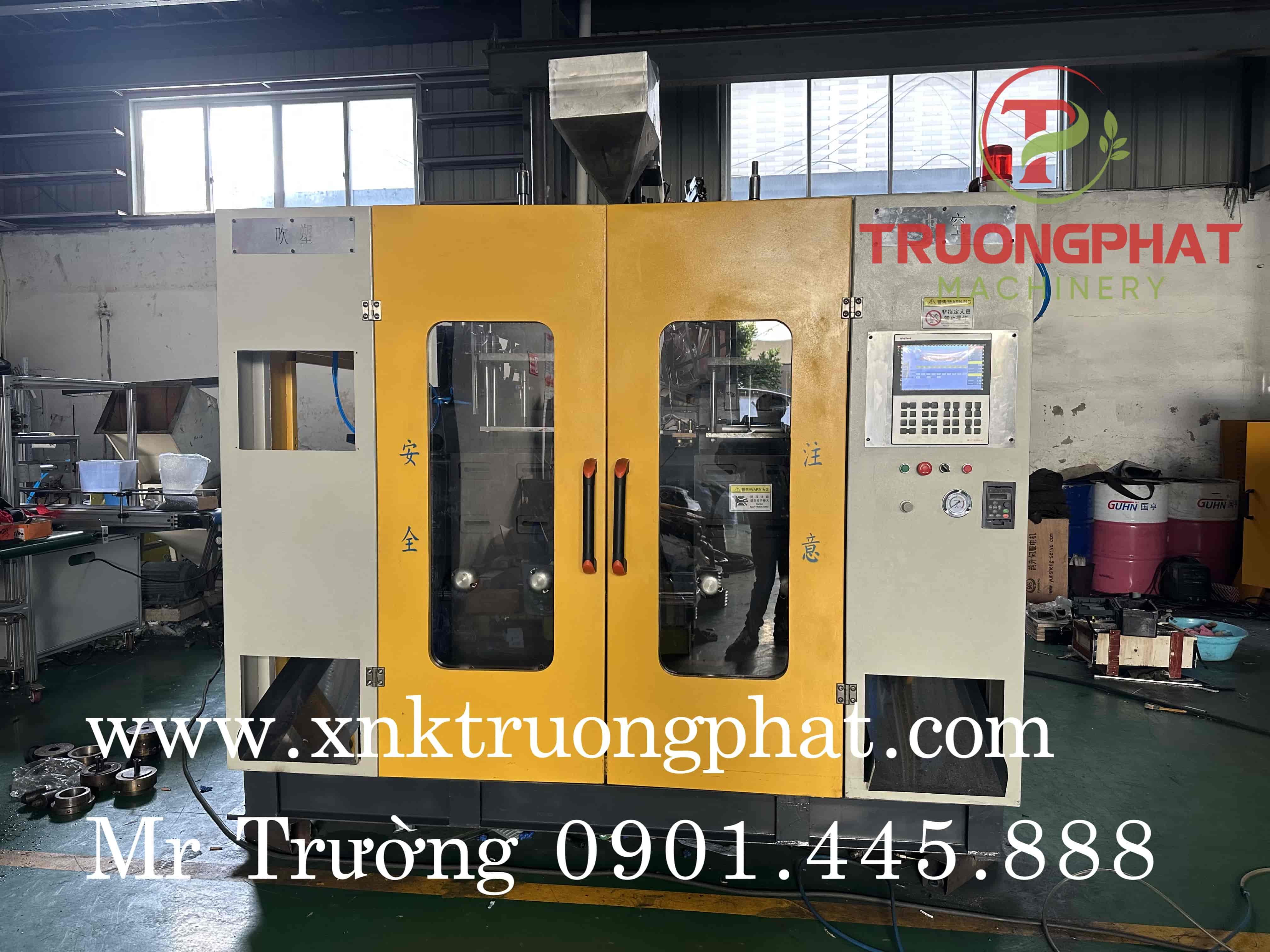 MÁY ÉP ĐÙN THỔI NHỰA TPM- 2K-5L – GIẢI PHÁP SẢN XUẤT CHAI NHỰA CÔNG SUẤT CAO 