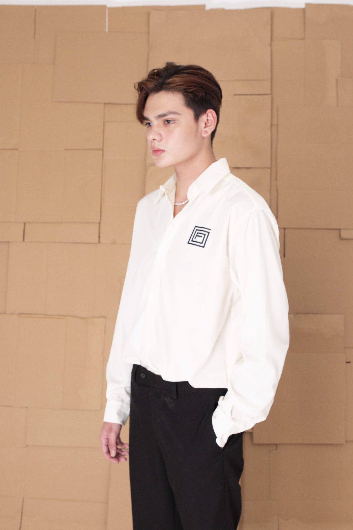 MONO NEW LOGO SHIRT/Cream