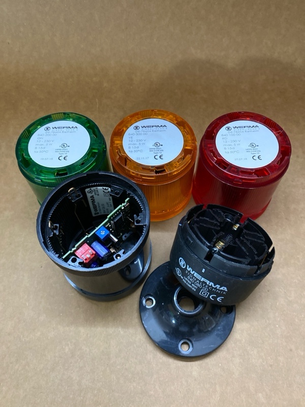 Hình ảnh thực tế sản phẩm Đèn tháp tín hiệu WERMA KombiSIGN 70 - chi tiết cận cảnh