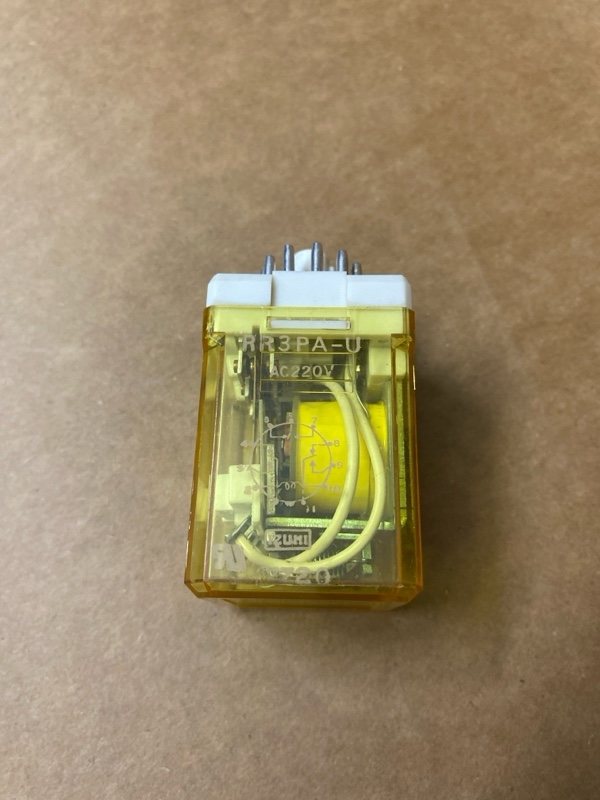 Hình ảnh thực tế sản phẩm RR3PA-U AC220V - góc nhìn tổng thể