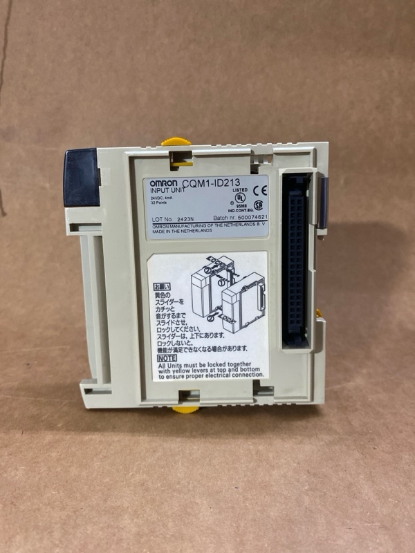 Hình ảnh thực tế module PLC Omron CQM1-ID213 - góc nhìn 2