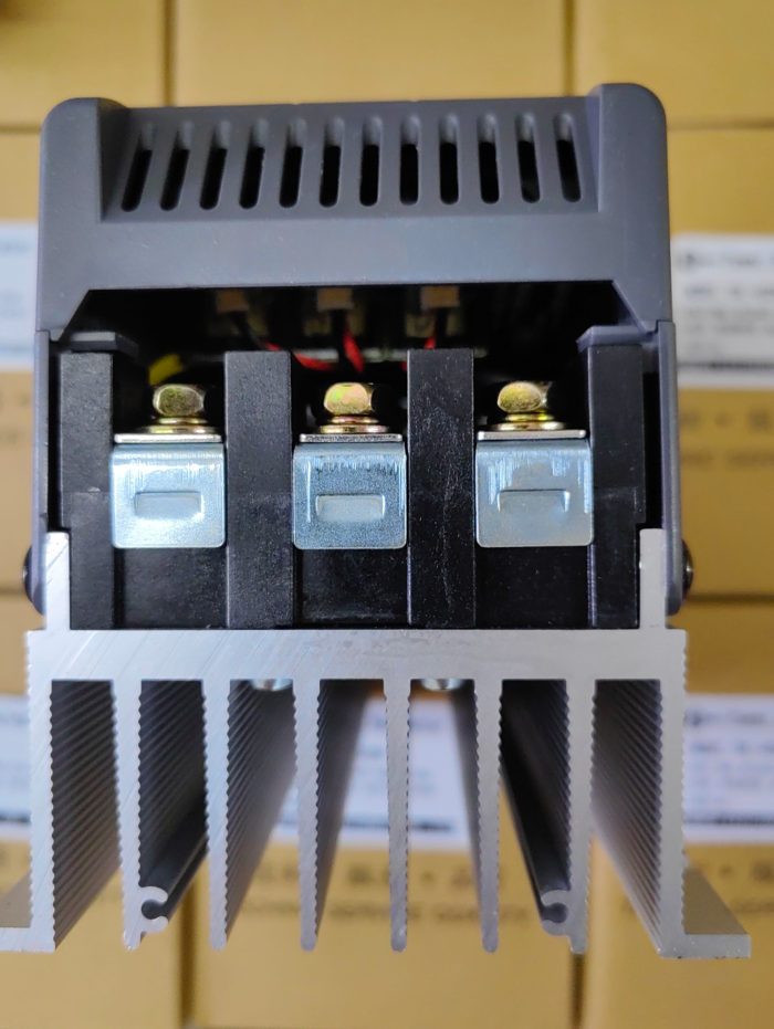 Hình ảnh thực tế sản phẩm CONCH TRL-4035P - chi tiết cận cảnh