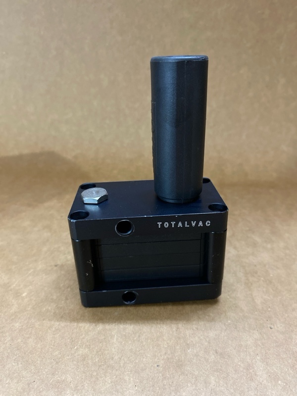 Hình ảnh thực tế van tạo áp chân không VSM02-4-4-N - chi tiết cận cảnh