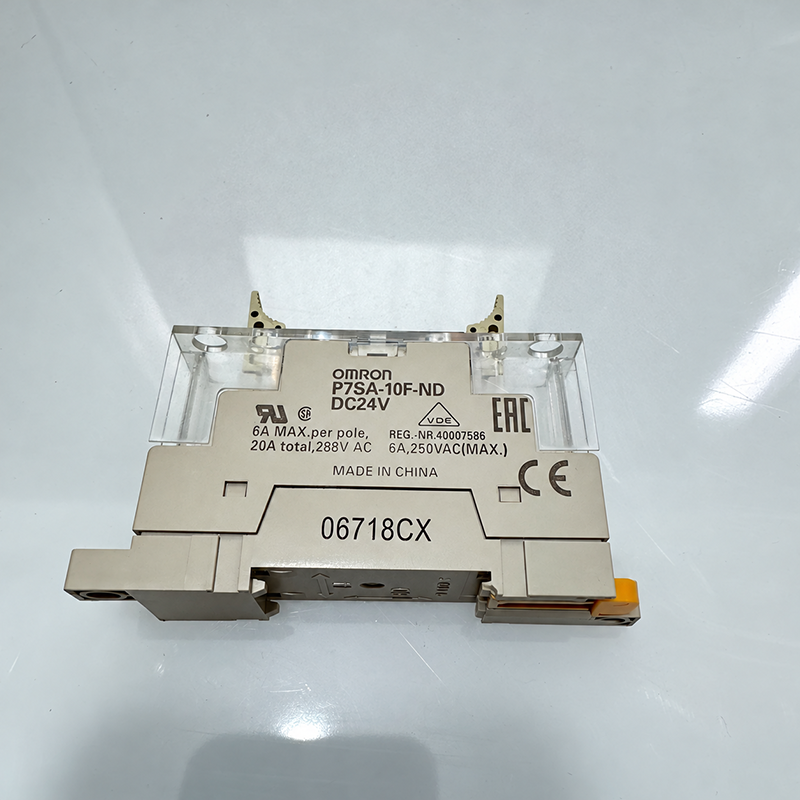 Mặt sau đế cắm rơ le an toàn Omron P7SA-10F-ND DC24V