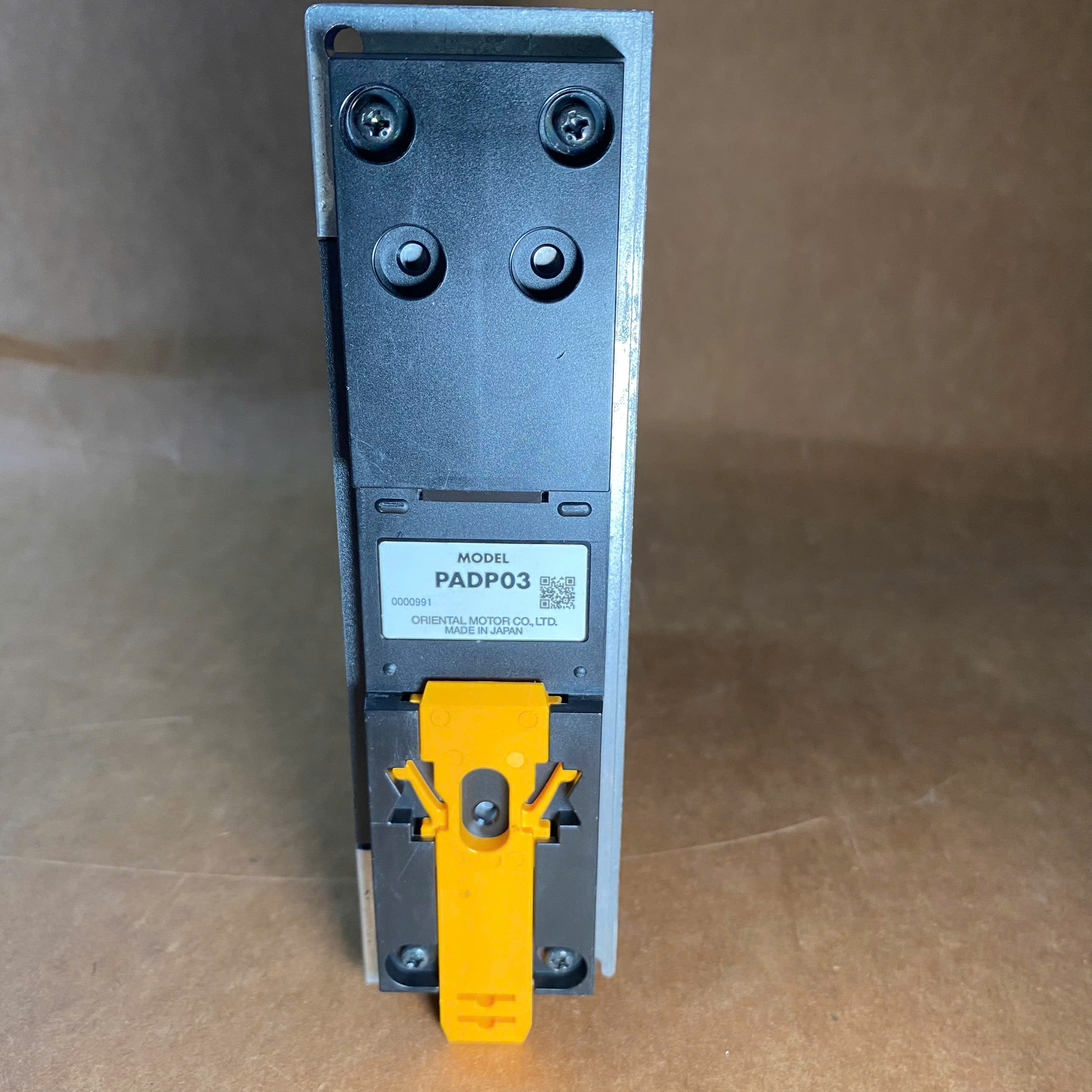 Hình ảnh thực tế driver Oriental Motor BLED6S - chi tiết cận cảnh