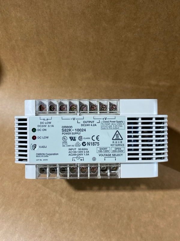 Nguồn tổ ong Omron S82K-10024 - hình ảnh tổng thể