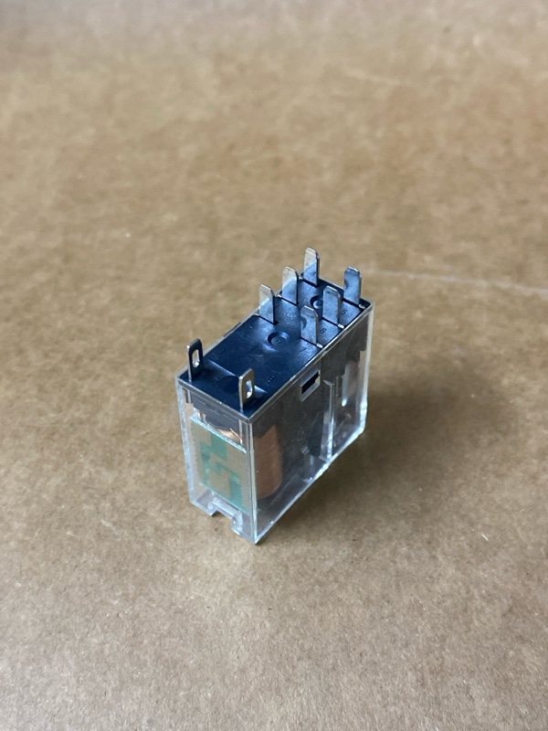 Hình ảnh thực tế sản phẩm Rơ le Panasonic AHN22324 DC24V - chi tiết cận cảnh